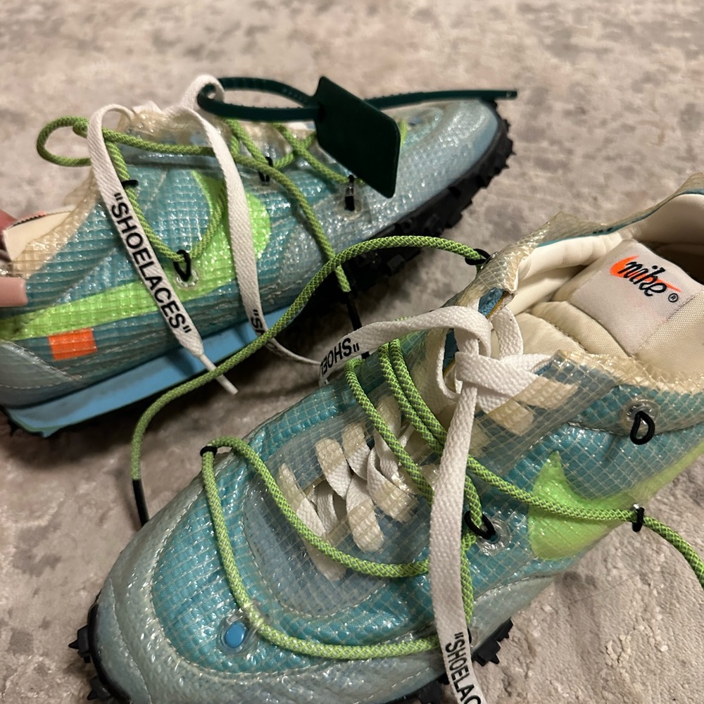 Off-White x Wmns Waffle Racer 'Vivid Sky'